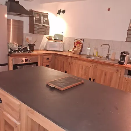 Villa 18eme, Proche Du Bouchet